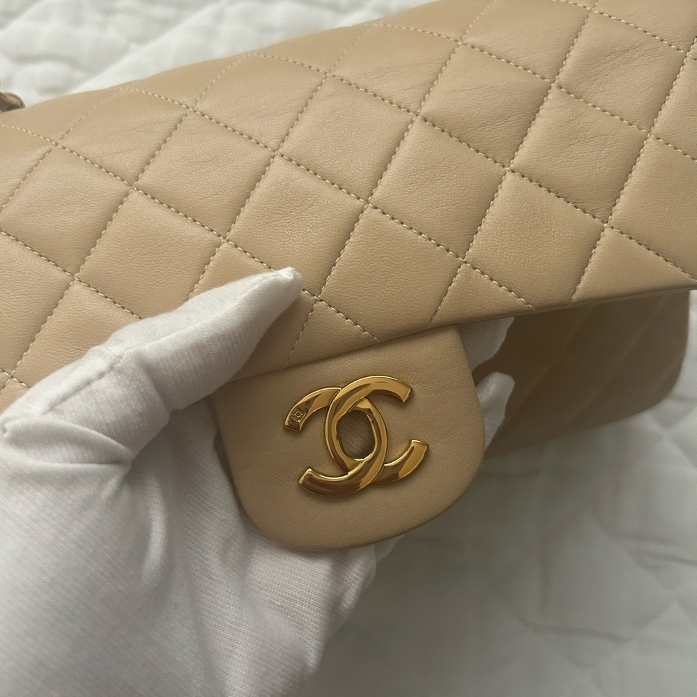 Beige Quilted Leather Shoulder Bag with Chain Strap - Picture 6 of 14